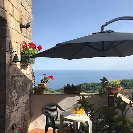 度假居 Window On The Sea