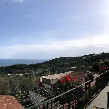 Window On The Sea 马萨鲁布朗斯